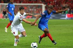 米兰体育app下载地址-冰岛主场战平阿尔巴尼亚，小组出线希望减弱