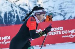 米兰体育app-芬兰滑雪选手惊艳亮相，一路领先夺冠