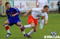 米兰体育官网登录网址-法国击败东道主获团体冠军