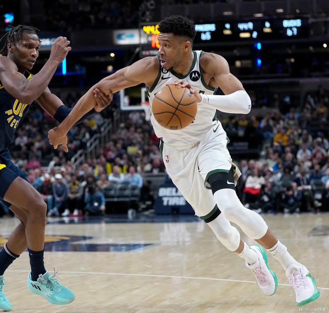 雄鹿客场战胜奇才，字母哥贡献34分的简单介绍