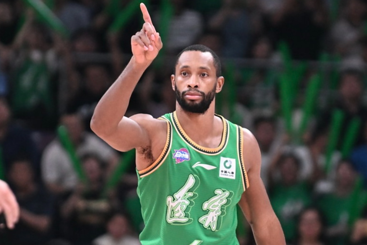 关于奥尔良表现出色,球迷期待球队更上一层楼的信息 关于奥尔良表现出色,球迷期待球队更上一层楼的信息