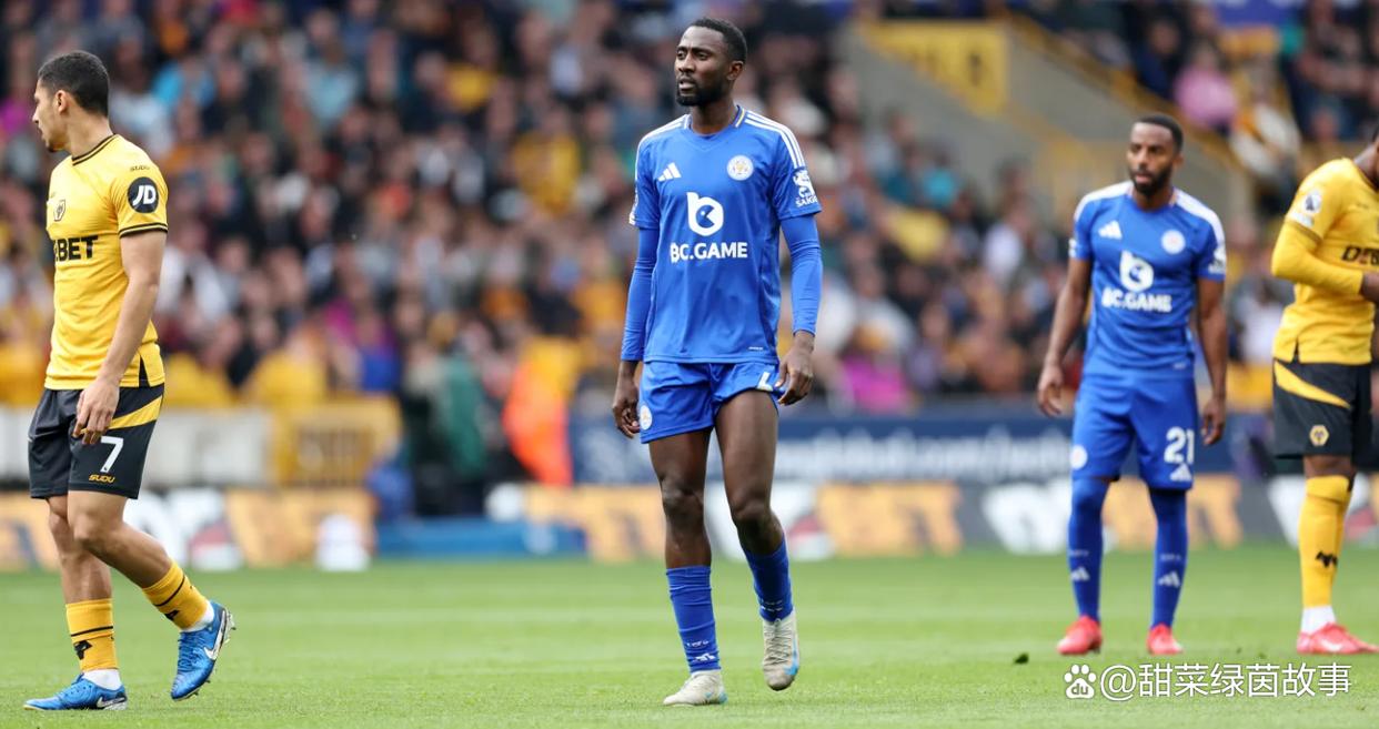 包含莱斯特城大胜南安普顿，英超前四风生水起的词条