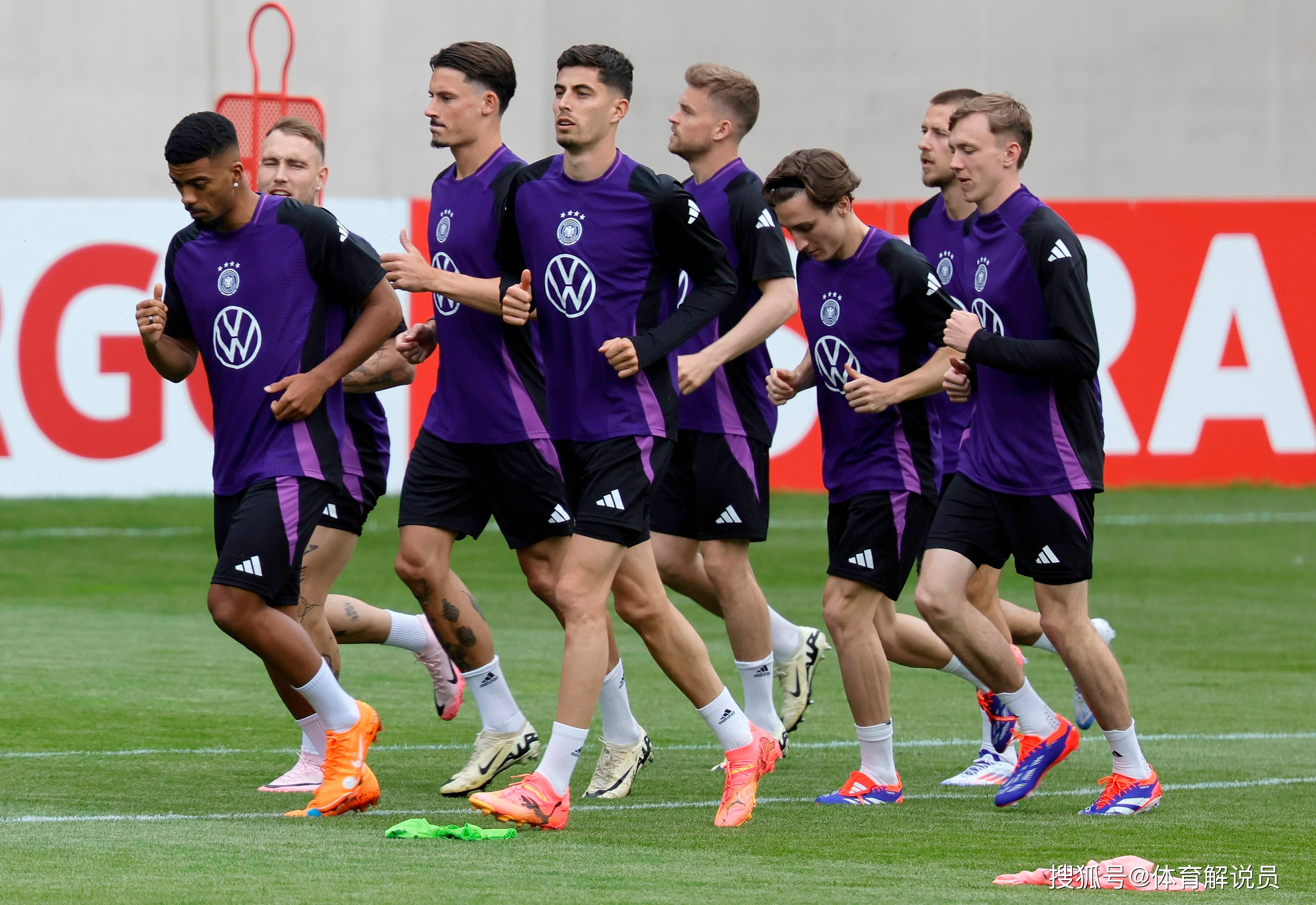 精彩激烈的欧预赛比赛瞩目全球的简单介绍