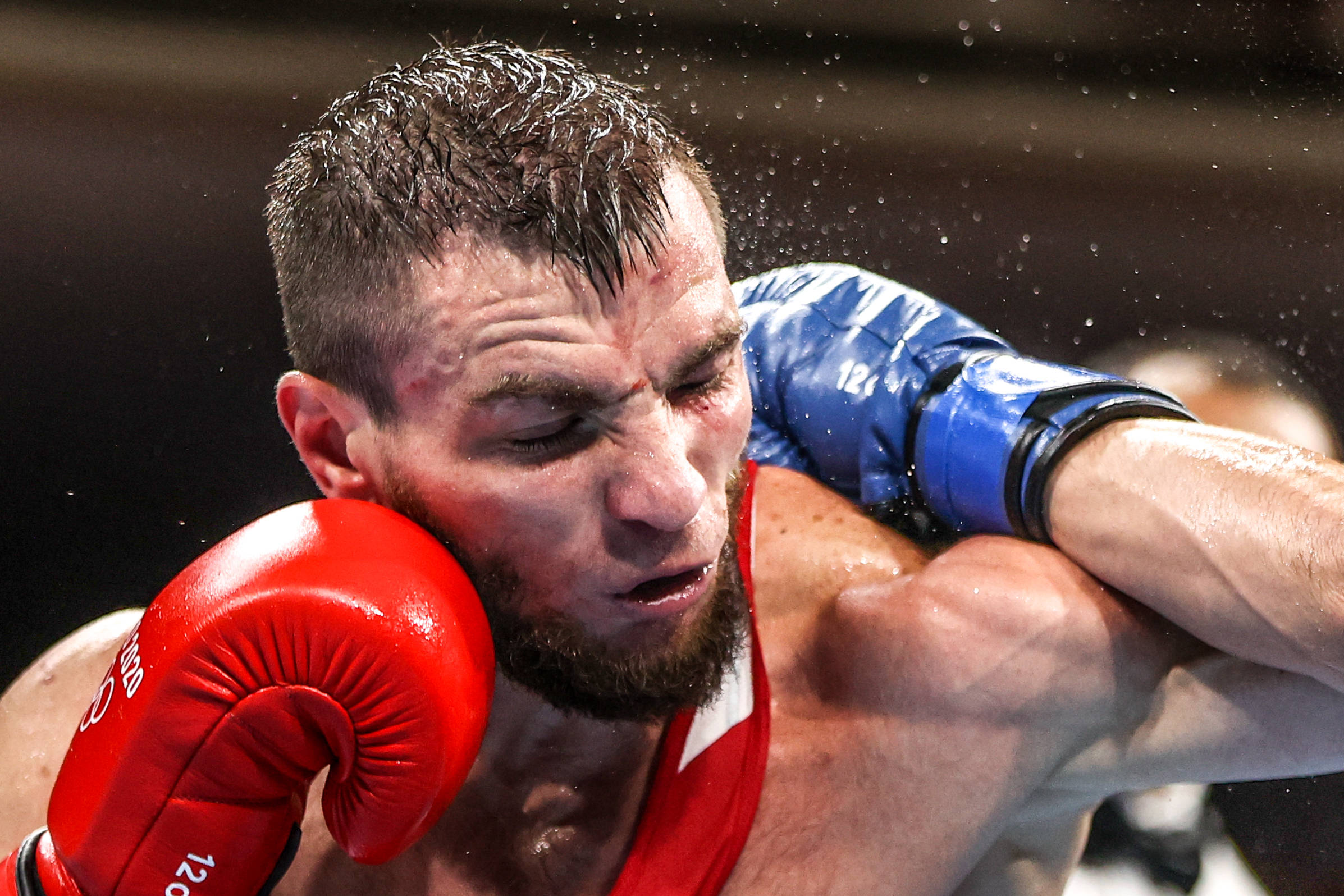 哈萨克斯坦拳击队员展现实力 哈萨克斯坦拳击队员展现实力