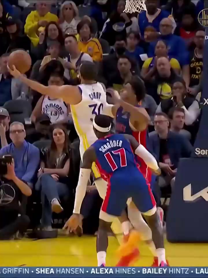 勇士击败活塞，保持连胜势头