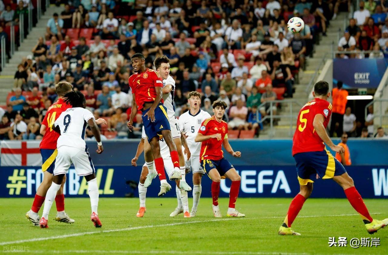 西班牙队表现出色，成功晋级欧洲联赛半决赛
