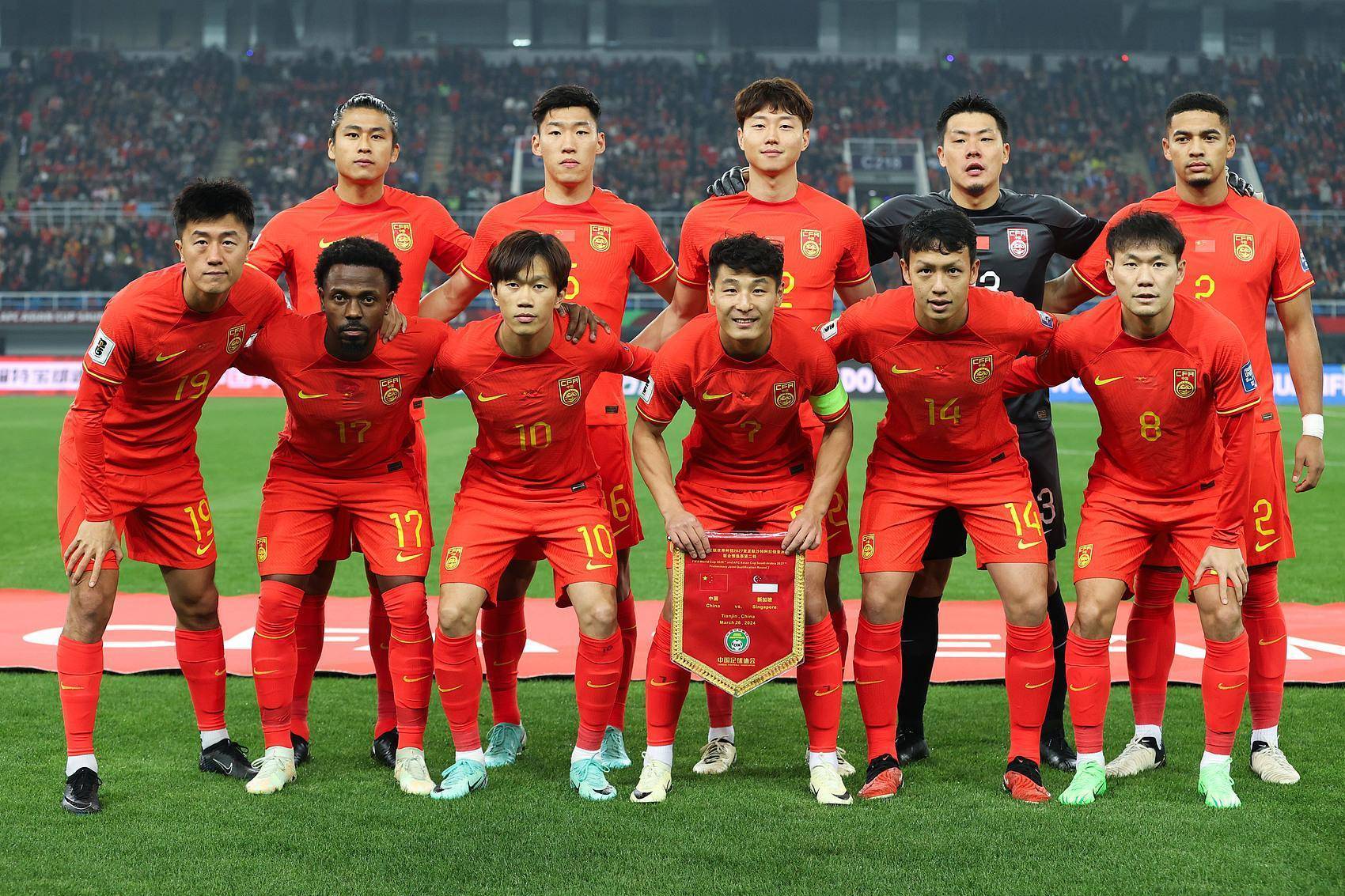 足球盛宴再度来袭，国内联赛场场精彩不断的简单介绍